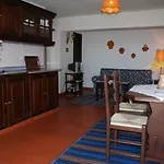 安华金塔柏高酒店 *